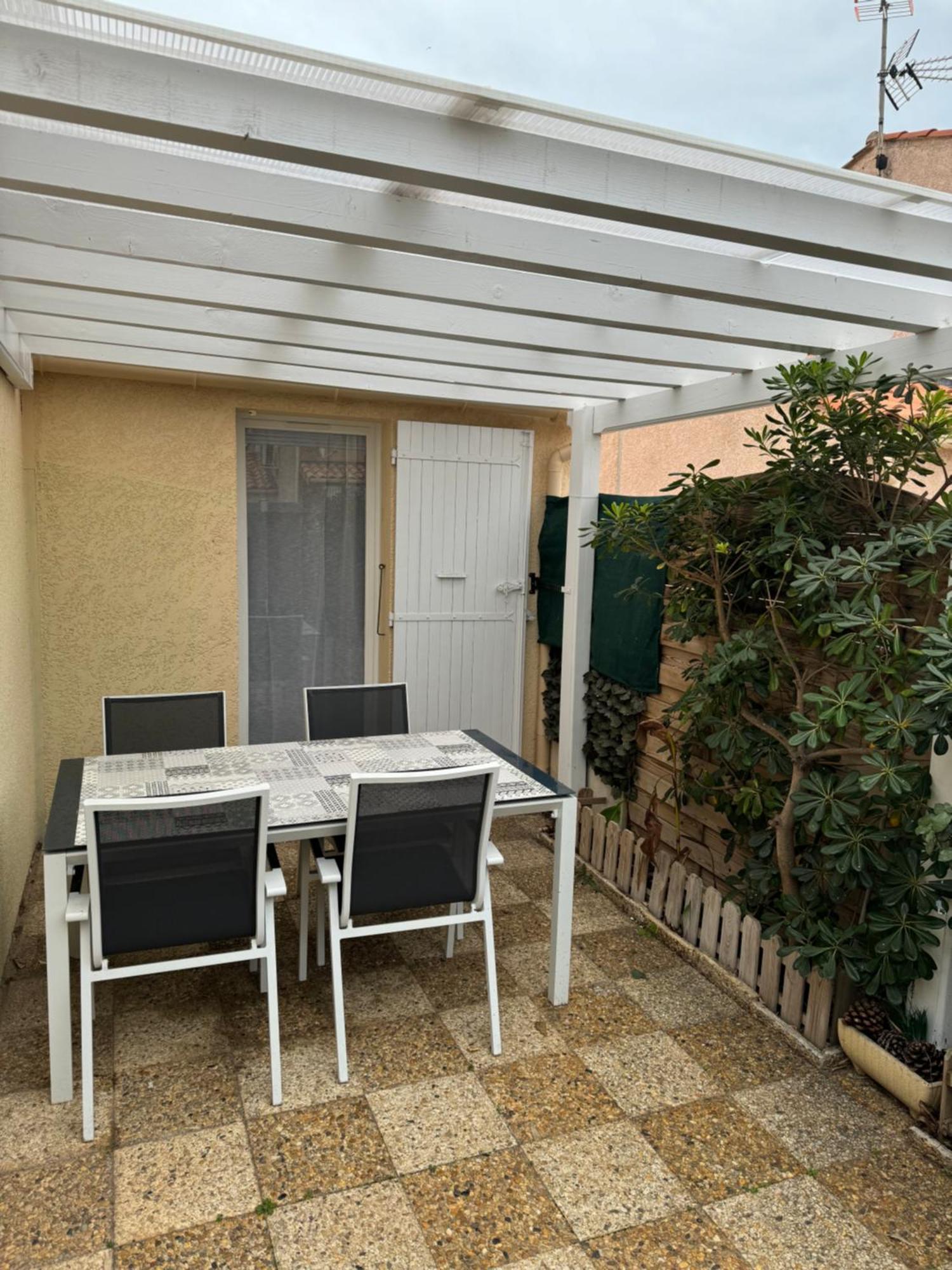 Maison Tout Confort, Bord De Mer Avec Parking Prive Gruissan Eksteriør bilde